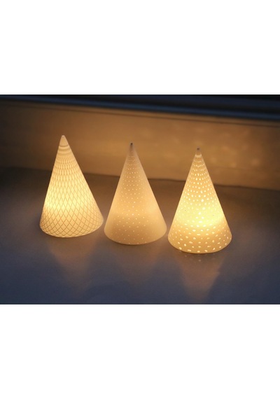 Yılbaşı Temalı 3 Lü Led Tealight Mumluk Seti Dekoratif Işıklı Çam Ağacı Silüetli Mumluk