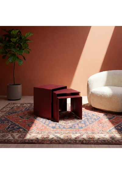 Modern Metal Zigon Sehpa Seti Minimal Tasarım İç İçe Geçen Yan Sehpa 3 Lü Set Bordo