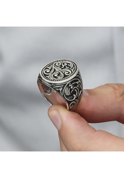 Oyma Desenli Oval Taşsız 925 Gümüş Erkek Yüzük