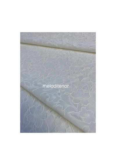 Güpür Dantel Görünümlü Kendinden Desenli Lüks Pvc Yuvarlak Muşamba Masa Örtüsü 152 Cm Krem