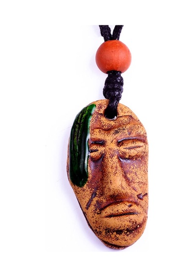 Tkly01564 Aztek Xochipilli Totem Natural Kolye Çok Renkli