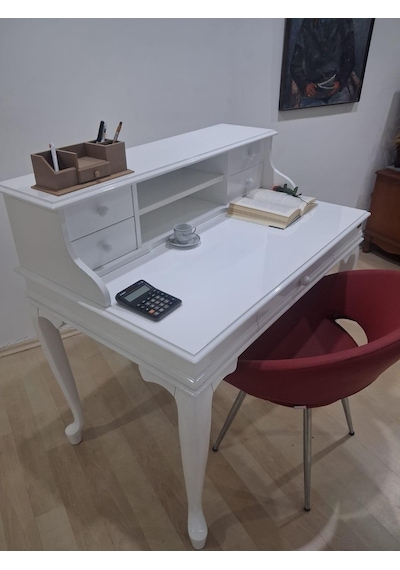 Çalışma Masa Sandalye 90658 Model Parlak Beyaz Lake Boyalı Masa Tombik Sandalye Suni Deri Beyaz Çalışma Masa Sandalye 90658 Model Parlak Beyaz Lake Boyalı Masa Tombik Sandalye Suni Deri Beyaz