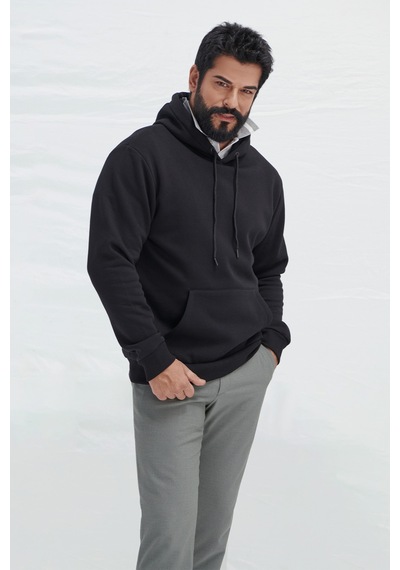 AC&Co / Altınyıldız Classics Standart Fit Normal Kesim Kapüşonlu Kanguru Cepli Pamuklu Erkek Sweatshirt - Siyah AC&Co / Altınyıldız Classics Standart Fit Normal Kesim Kapüşonlu Kanguru Cepli Pamuklu Erkek Sweatshirt - Siyah