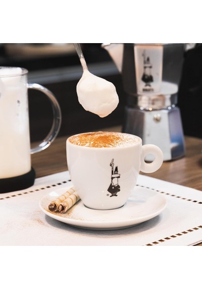 Cappuccino Kahve Fincanı Ve Tabağı - 240ml - İkonik Bıyıklı Adam Desenli - Porselen çok renkli