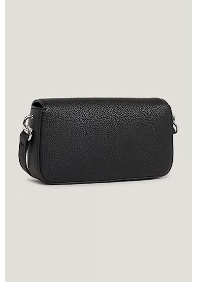 Tommy Hilfiger Kadın Th Emblem Flap Çapraz Çanta Siyah