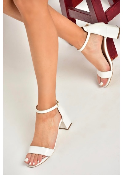 Fox Shoes U578451009 Beyaz Kalın Topuklu Kadın Ayakkabı Beyaz