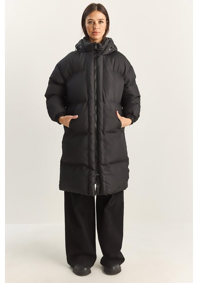 Shade Kadın Cep Detaylı Astarlı Kapüşonlu Uzun Puffer Mont 1129 60283868 - Siyah