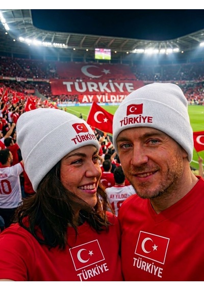 Hamze Türkiye Bayrak Nakışlı Pamuklu Unisex Bere Beyaz