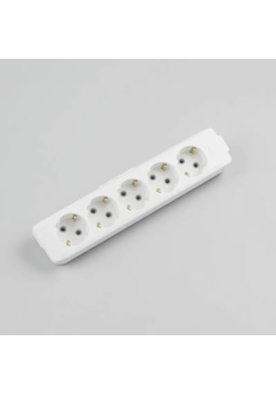 Klemensli Topraklı Beşli Priz Çocuk Korumalı 3500w 0.13 M