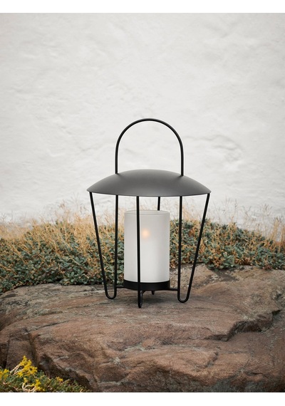 Ferm Living Abri Feneri, Paslanmaz Çelik Ve Cam Tasarım, Rüzgar Korumalı Kubbe Lambalar Siyah