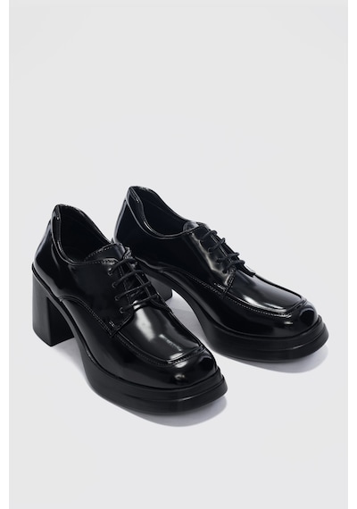Selin Shoes Saviel Bağcık Detaylı Kalın Topuk Kadın Ayakkabı- Siyah Rugan