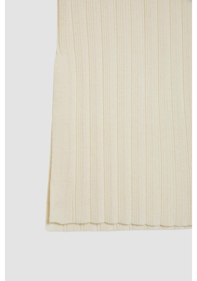 Defacto Coool Slim Fit Dar Kesim Basic Düz Yırtmaçlı Triko Midi Etek A2058AX24AUBG303 Bej