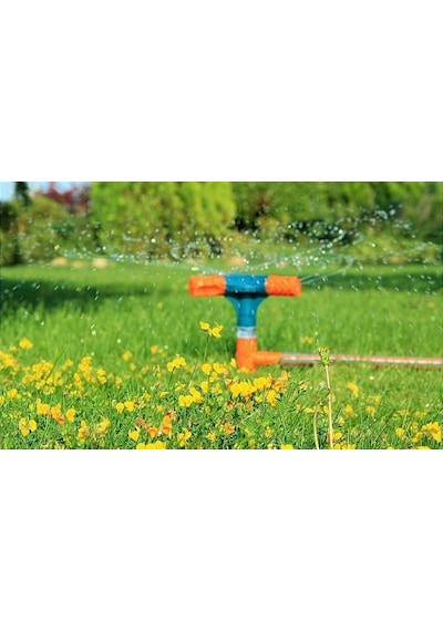 Kazıklı Turbo Üç Kollu Çim Fıskiyesi Sprink Rekorlu