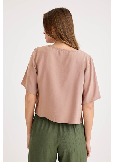 Vitrin Yuvarlak Yaka Kısa Kol Crop Bluz CAMEL