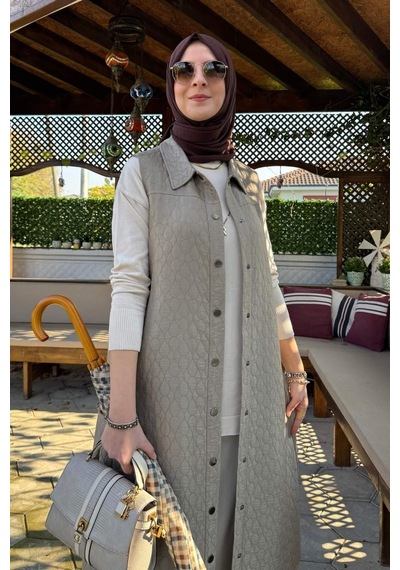 Rabia Şamlı Safir Kapitone Yelek Vizon Çok Renkli