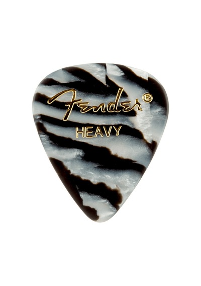 Fender 1980351203 351 Shape Zebra Heavy Gitar Penası 12'li Vahşi Zebra Desenli Tasarım Sert Yapı İle Hızlı Ve Net Çalım