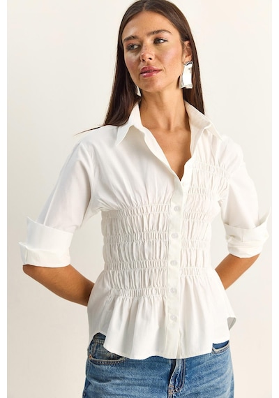 Shade Kadın Asimetrik Büzgü Detaylı Lastikli Bel Formlu Düğmeli Poplin Gömlek 0998 60286161 - Beyaz Shade Kadın Asimetrik Büzgü Detaylı Lastikli Bel Formlu Düğmeli Poplin Gömlek 0998 60286161 - Beyaz