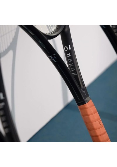 Wilson Rf 01 Pro Tenis Raketi 320 Gr. Wr151311u3