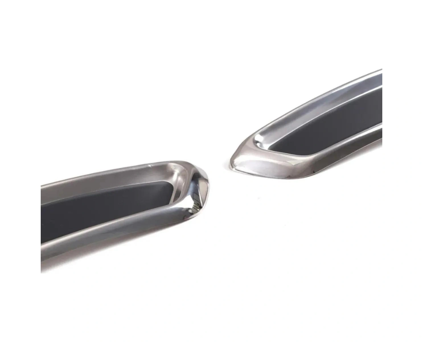 Ueskrom Vw Passat B8 Krom Arka Tampon Alt Çıta + Egzoz Görünümlü Difüzör 2015-2019 P.çelik