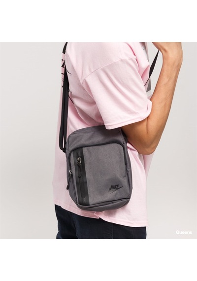 Nike Tech Cross-body Askılı Postacı Çapraz Çanta Gri Siyah Ba5268-021-v1 - Gri