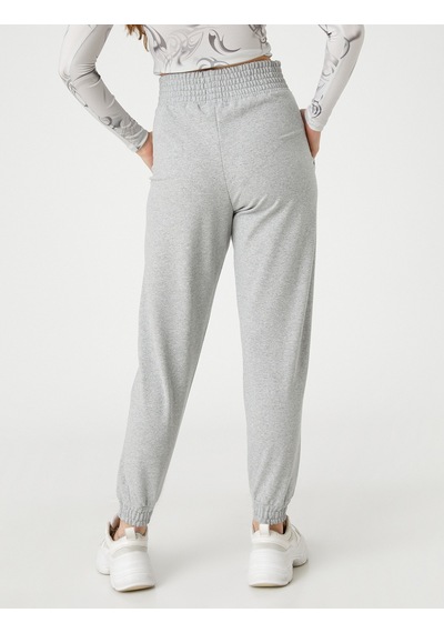 Koton Jogger Eşofman Altı Cep Detaylı Ekstra Yüksek Bel Gri Melanj 3sal40018ık 3SAL40018IKGRM Gri Melanj Koton Jogger Eşofman Altı Cep Detaylı Ekstra Yüksek Bel Gri Melanj 3sal40018ık 3SAL40018IKGRM Gri Melanj