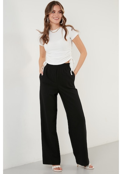 Lela Yanlardan Büzgülü Kısa Kollu Crop Bayan Bluz 5864010 Ekru