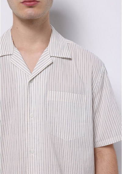 Colin's Colins Boxy Fit Shirt Neck Çizgili Erkek Mavi Kısa Kol Gömlek Cl1074067 Q1.v1 Bsd Blue Strıped Colin's Colins Boxy Fit Shirt Neck Çizgili Erkek Mavi Kısa Kol Gömlek Cl1074067 Q1.v1 Bsd Blue Strıped