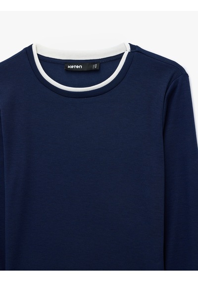 Koton Slim Fit Renk Kontrastlı Katmanlı Uzun Kollu Bisiklet Yaka Tişört Lacivert 7wak50105ek