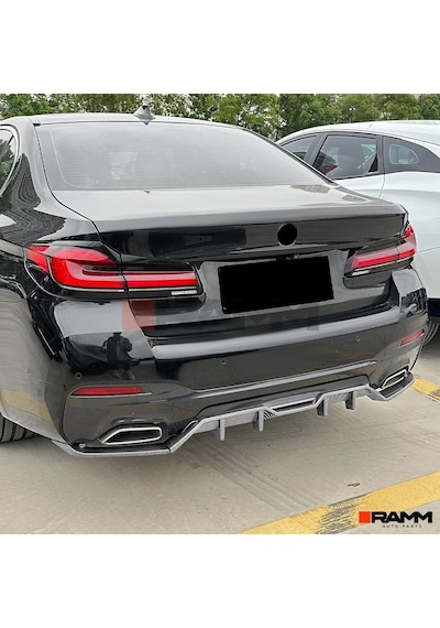 Bmw G30 Serisi - G30 Lcı M Sport Difüzör Parlak Karbon