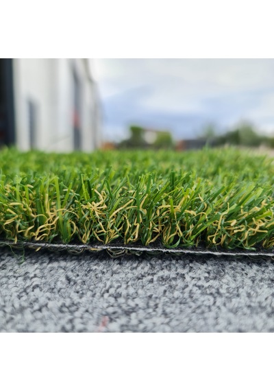 30mm Dekoratif Çim Halı Doğal Görünüm, Konforlu Kullanım 100 x 100