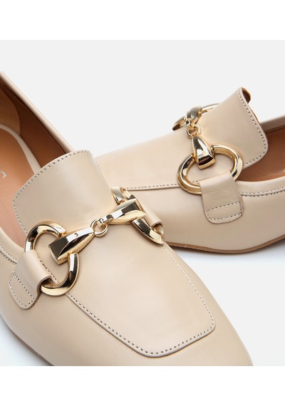 Hotiç Kadın Deri Bej Tokalı Kalın Topuklu Klasik Loafer