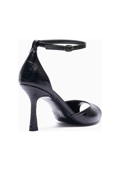 Mubiano Kadın Stiletto Sivri Burun Kroko Desenli Bilekten Bantlı Topuklu Ayakkabı Valeria Siyah Siyah Mubiano Kadın Stiletto Sivri Burun Kroko Desenli Bilekten Bantlı Topuklu Ayakkabı Valeria Siyah Siyah