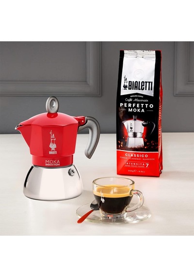 Moka İndüksiyon Kırmızı: 2 Cups Ocak Üstü Espresso Pişirici - 100ml - Alt Hazne: Dış Paslanmaz Çelik İç Alüminyum - Patentli Güvenlik Valfi - İndüksiyon Ocak Türleri İçin Uygundur Moka İndüksiyon Kırmızı: 2 Cups Ocak Üstü Espresso Pişirici - 100ml - Alt Hazne: Dış Paslanmaz Çelik İç Alüminyum - Patentli Güvenlik Valfi - İndüksiyon Ocak Türleri İçin Uygundur