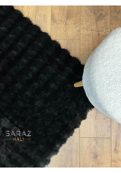 Saraz Halı Bubble Tavşan Post Yumuşacık Tavşan Tüyü Kaymaz Yıkanabilir Siyah Siyah