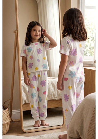 Zuzunga Pastel Renkli Çiçek Desenli Beyaz Kız Çocuk Pamuk Pijama Takımı Zuzunga Pastel Renkli Çiçek Desenli Beyaz Kız Çocuk Pamuk Pijama Takımı