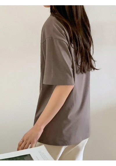 Flood Of Style Kadın Kahverengi Hayali Kadın Figür Baskılı Bisiket Yaka Tshirt