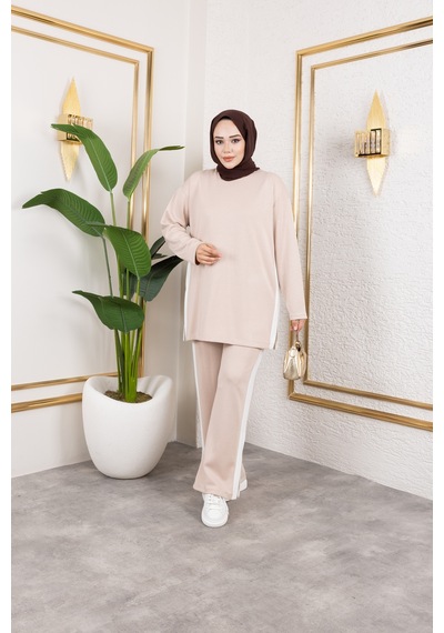 Hira Life Fashion Kadın Efsa Bej Bisiklet Yaka Yanı Şeritli Ve Pantolon Cepli Alt-üst İkili Takım Bej Bej Hira Life Fashion Kadın Efsa Bej Bisiklet Yaka Yanı Şeritli Ve Pantolon Cepli Alt-üst İkili Takım Bej Bej