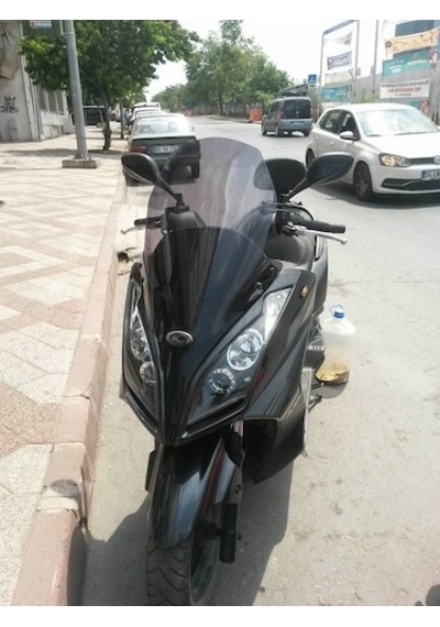Zeus Motor 2011-2015 Kymco Downtown 300i Uyumlu Koyu Füme Ön Cam
