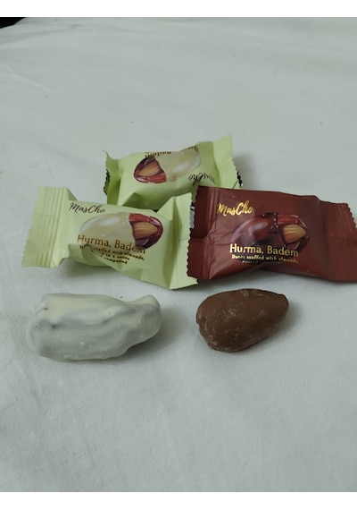 Mascho 250 Gr Sütlü Ve Beyaz Çikolata Kaplı Tüm Bademli Hurma 250 G