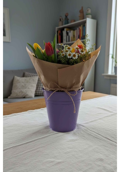 Konik Metal Saksı & Vazo - 23 Cm Dekoratif Çok Amaçlı Renkli Çiçeklik 23x23/16 Cm Mor