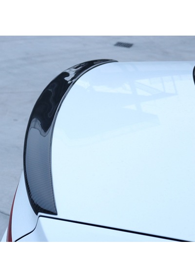 Audi A4 B9 Spoyler. Anatomik Parlak Siyah