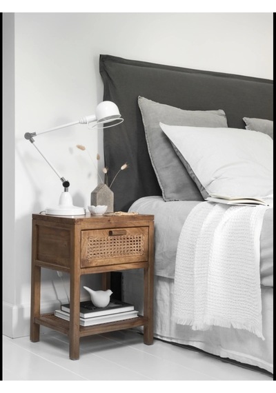 North Masif Ahşap Komodin Ceviz North Masif Ahşap Komodin Ceviz