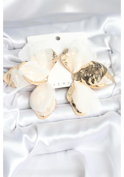 Pirinç Gold Renk Beyaz Tüllü Lotus Kadın Küpe Diğer
