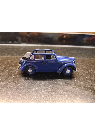 De Agostini 1/43 Moskvitch 400-420a Convertible 1950