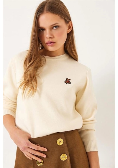 Mevese Kadın Peluş Teddy Ayıcık Nakışlı Bisiklet Yaka Basic Triko Kazak - Ekru