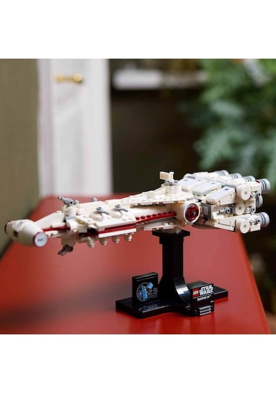 LEGO® Star Wars™ Tantive IV™ 75376 Yetişkinler için Koleksiyonluk ve Sergilenebilir Model Yapım Seti - 654 Parça