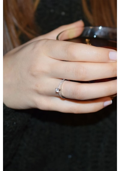 0.35 Ct Pırlanta Tektaş Yüzük