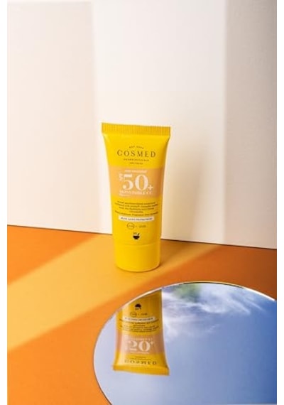 Koruyucu Krem Spf50 Pa Nemlendirici Su Dayanıklı Tüm Cilt Tipleri Için 50ml