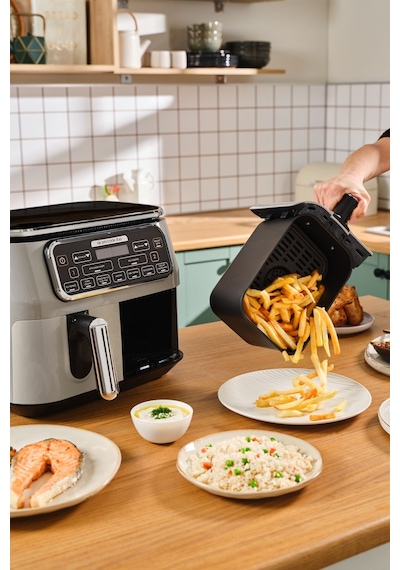 Karaca Air Pro Cook Duo Ev Yemeği Xxxl 8 Kişilik Airfryer 4 + 4 L