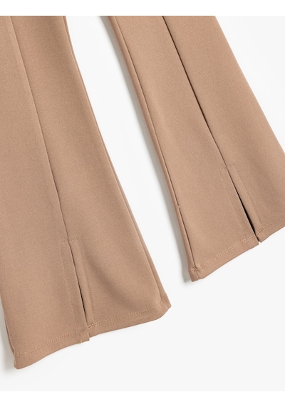 Koton İspanyol Paça Tayt Pantolon Beli Lastikli Yırtmaç Detaylı Bej 5wkg40269ak Ekru Koton İspanyol Paça Tayt Pantolon Beli Lastikli Yırtmaç Detaylı Bej 5wkg40269ak Ekru